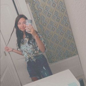 Meet your Posher, Karissa